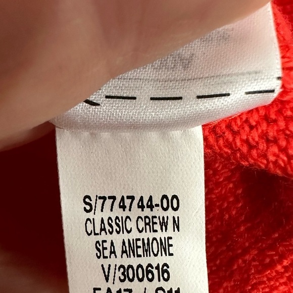 Old Navy Amour Embroidered Crew Neck Pullover Sweater - Picture 9 of 10